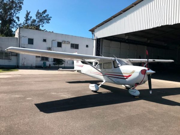 CESSNA 172 SP SKYHAWK 2003
