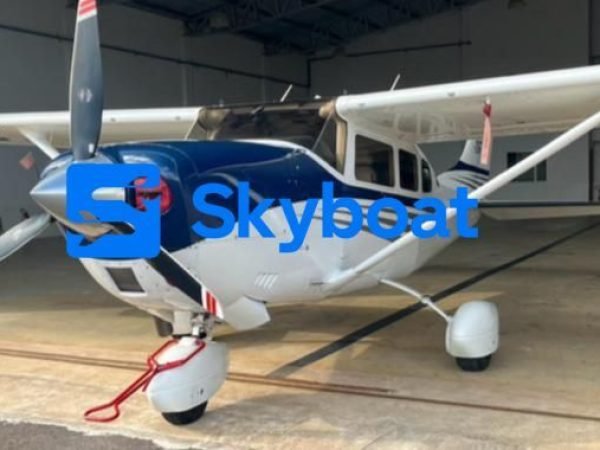 CESSNA T206H 2004
