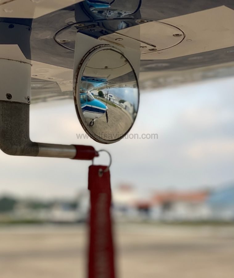 CESSNA 210L CENTURION 1974 CESSNA 210L CENTURION 1974