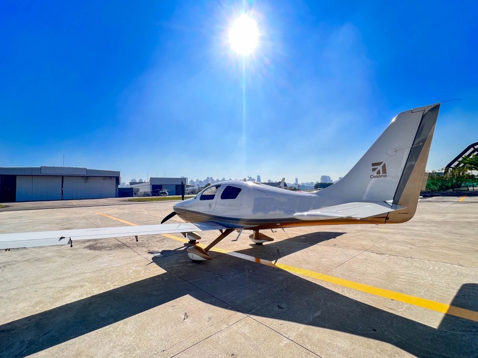 CESSNA 350 CORVALIS 2007