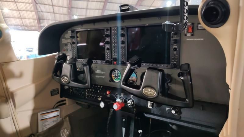 CESSNA C172 SP 2009 CESSNA C172 SP 2009