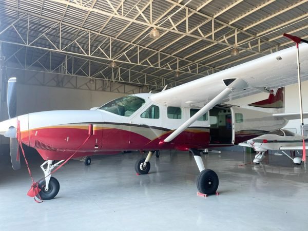 CESSNA CARAVAN 208 1990