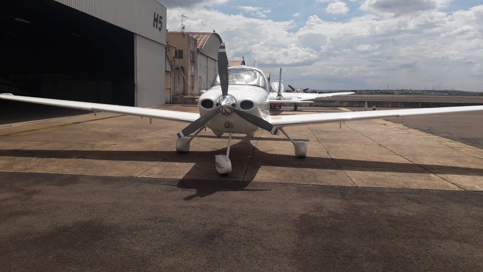 CIRRUS SR22 2008 CIRRUS SR22 2008
