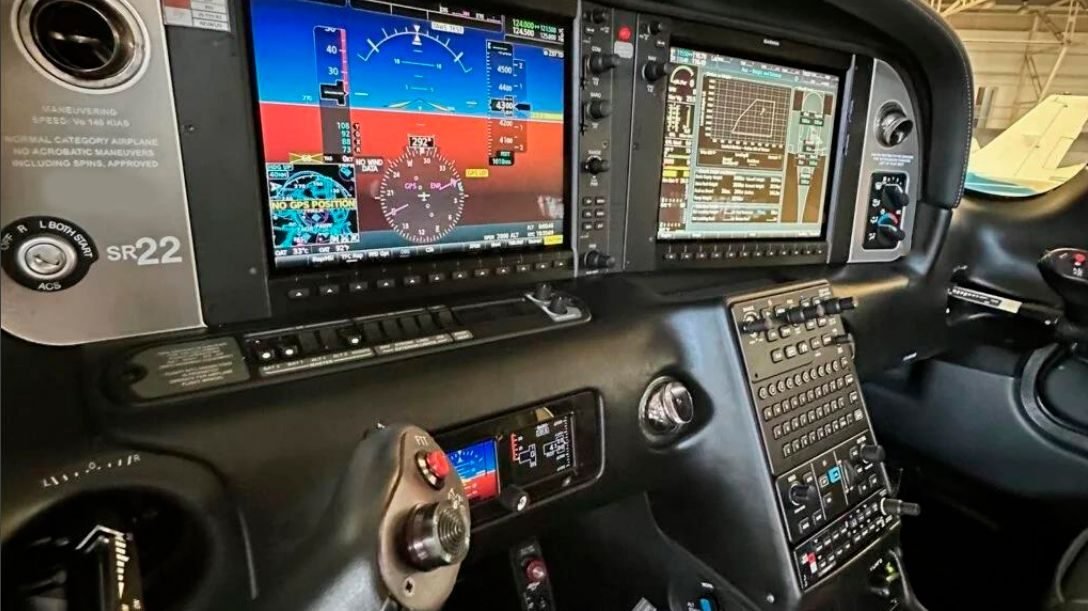CIRRUS SR22 G6 GTS 2019 CIRRUS SR22 G6 GTS 2019