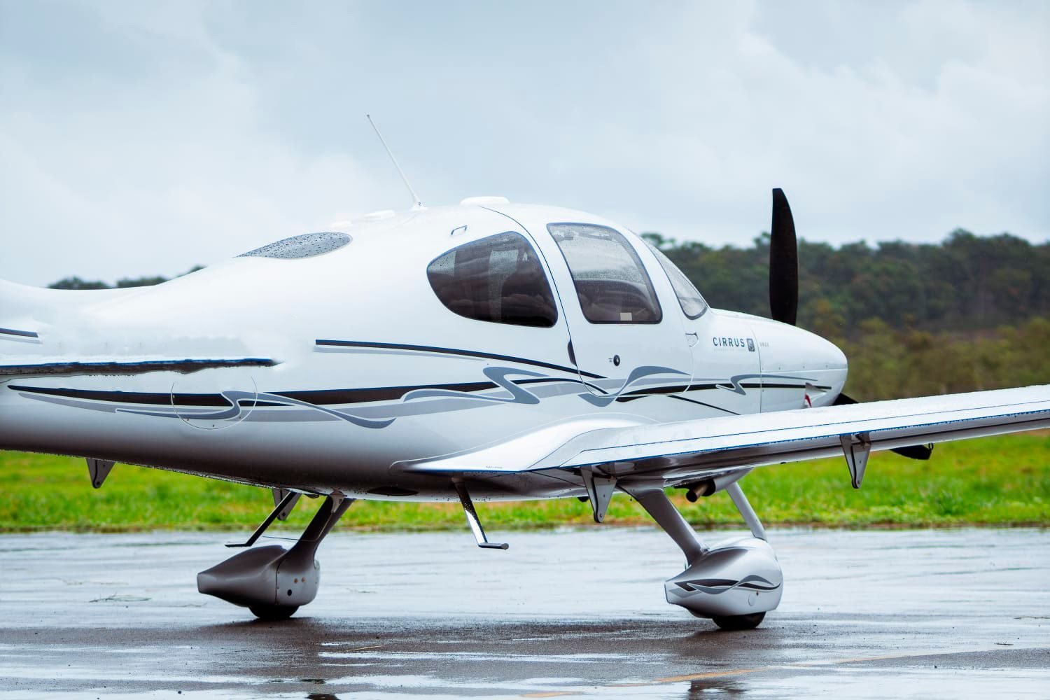 CIRRUS SR22 G3 GTS 2007 CIRRUS SR22 G3 GTS 2007