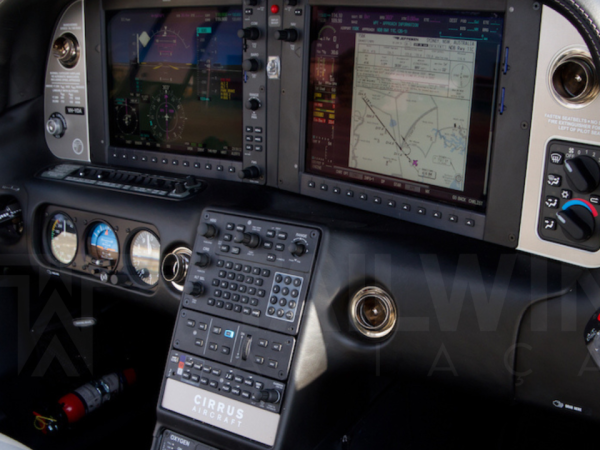 CIRRUS SR22 GRAND 2014