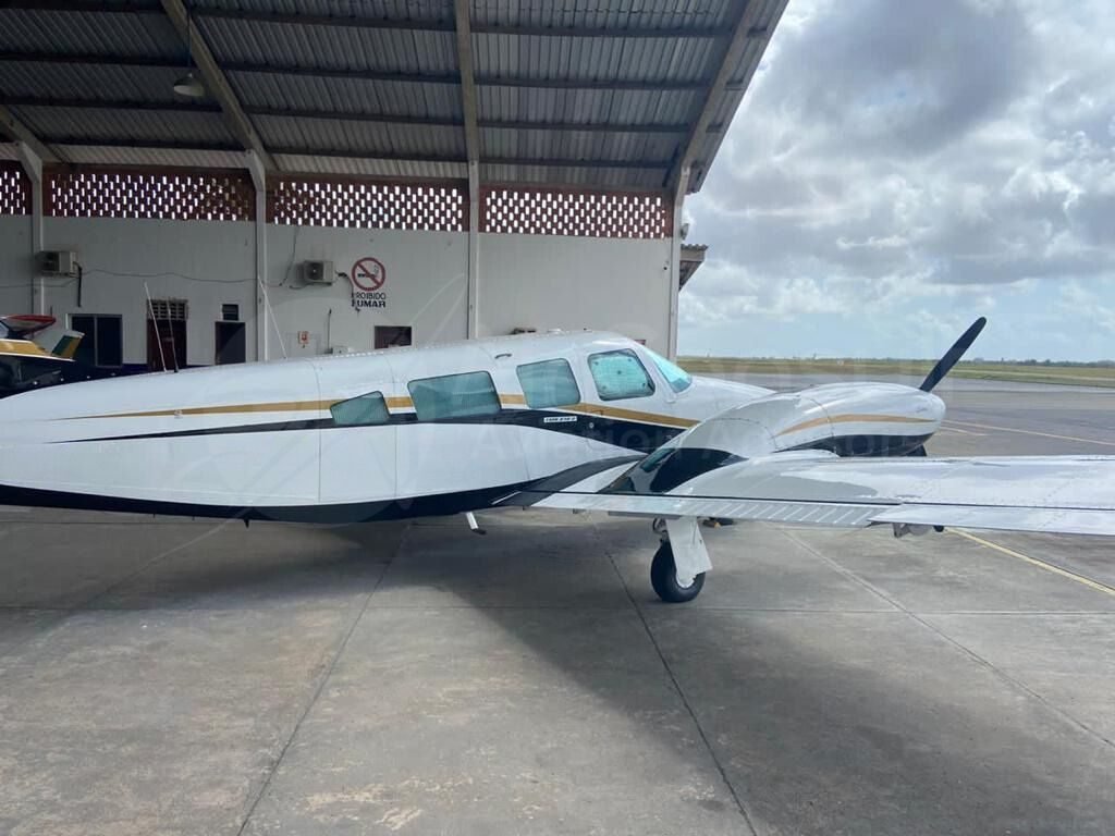 PIPER PA-34-220T SENECA III 1986