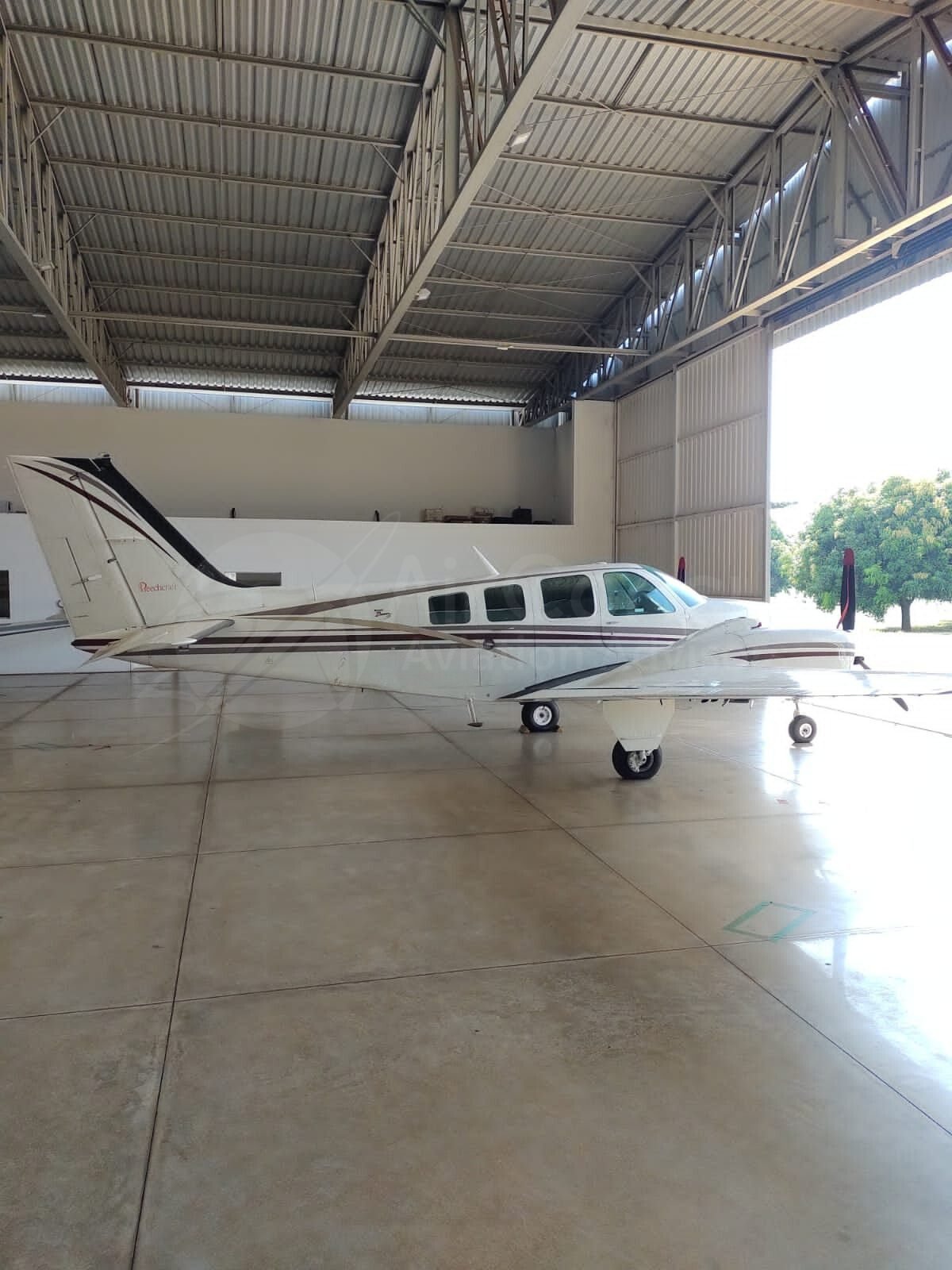BEECHCRAFT BARON B58 1999 BEECHCRAFT BARON B58 1999