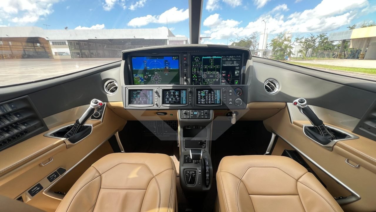 CIRRUS VISION G2+ 2022