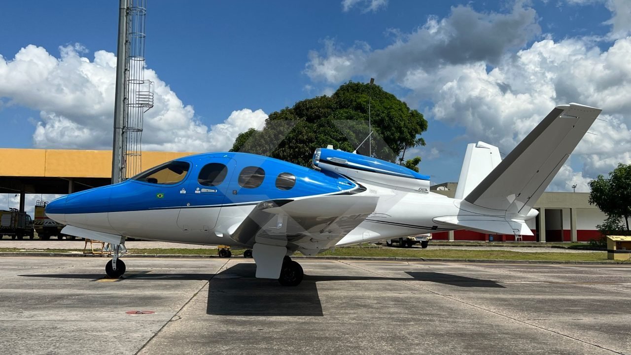 CIRRUS VISION G2+ 2022