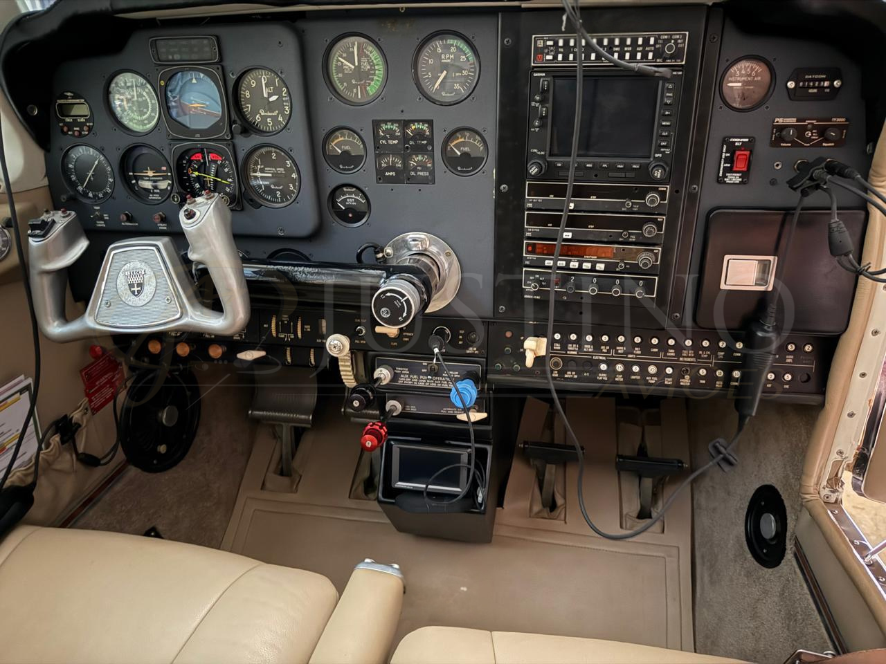 BONANZA A36 1980 BONANZA A36 1980