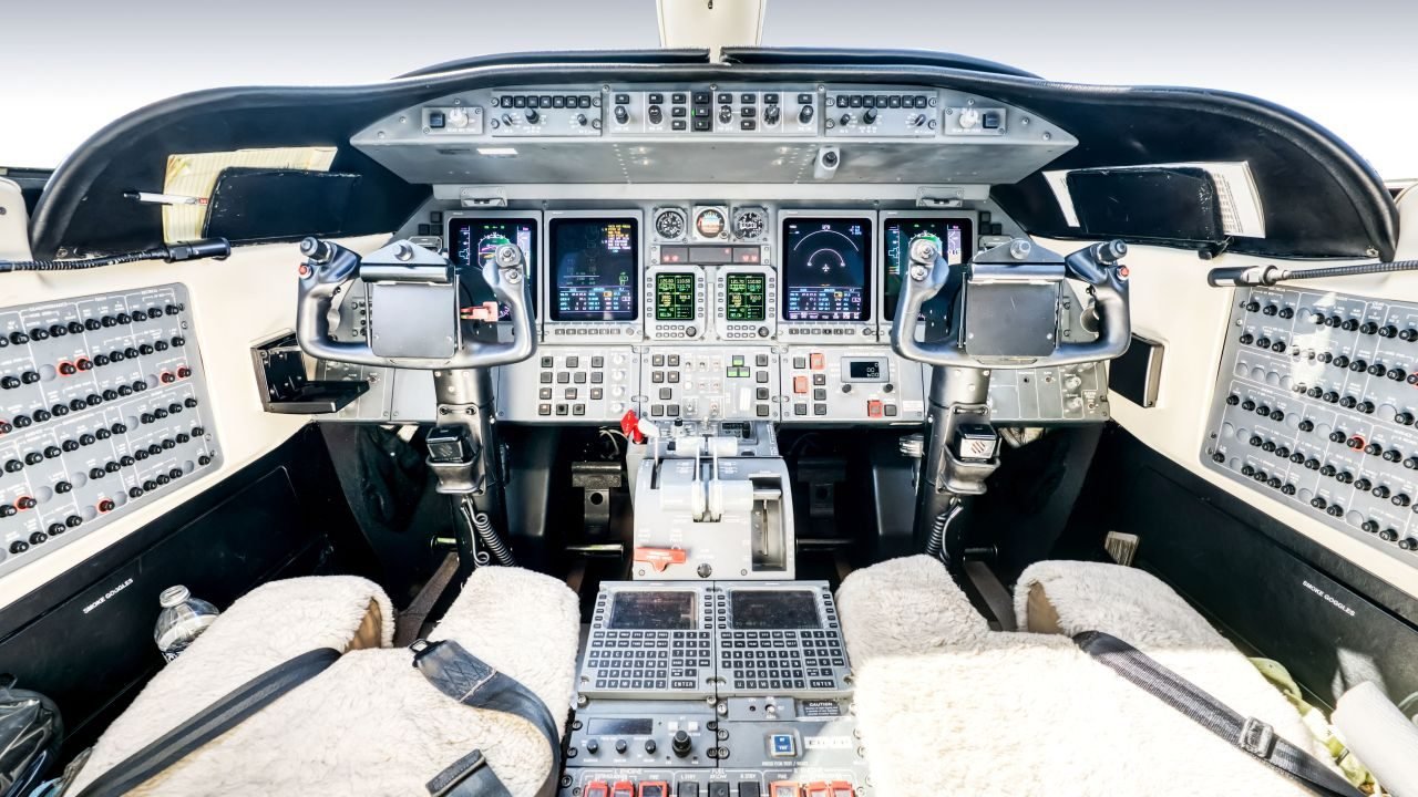 BOMBARDIER LEARJET 45 2003 BOMBARDIER LEARJET 45 2003