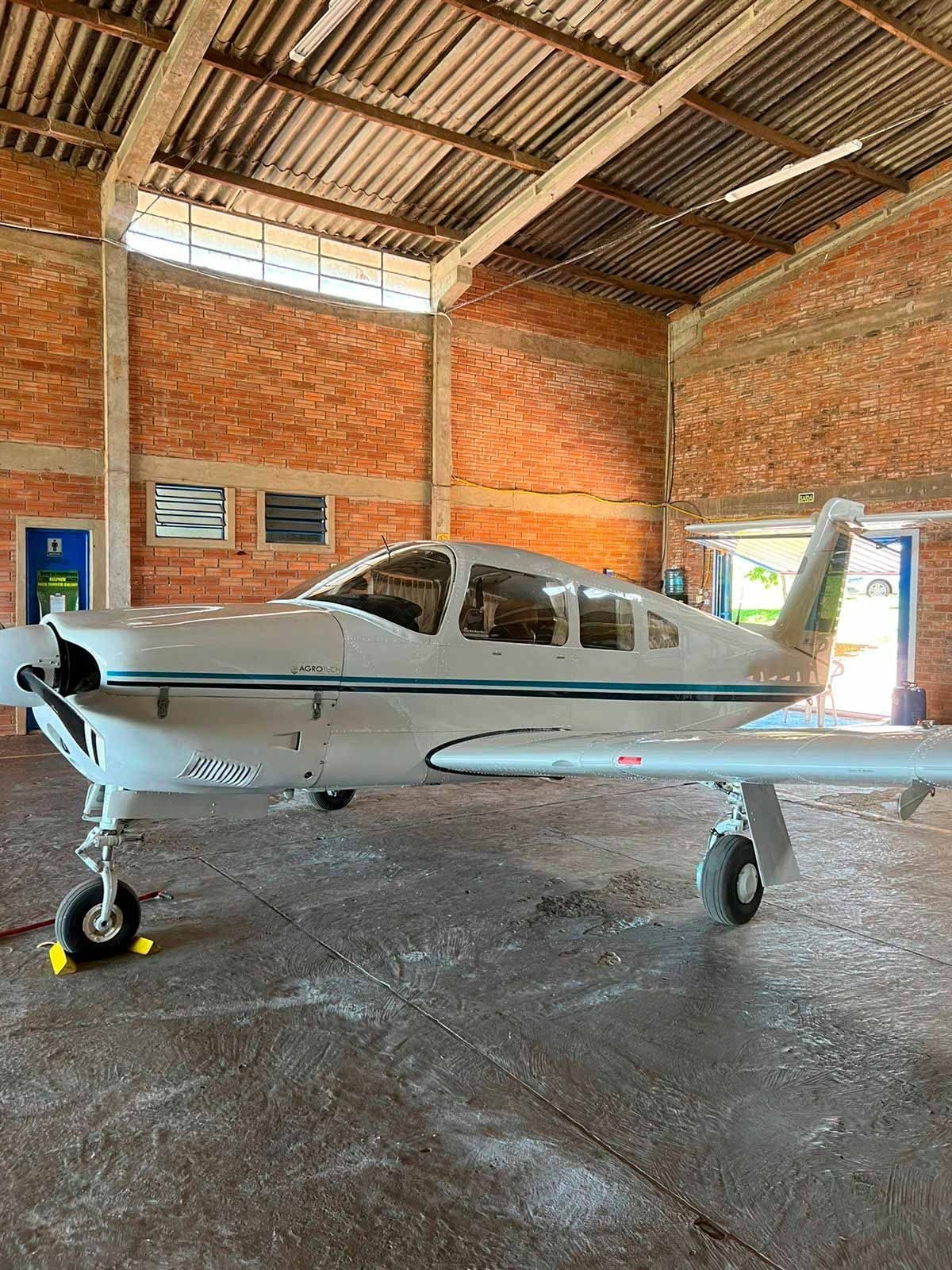 EMBRAER EMB 711T CORISCO 1980 EMBRAER EMB 711T CORISCO 1980