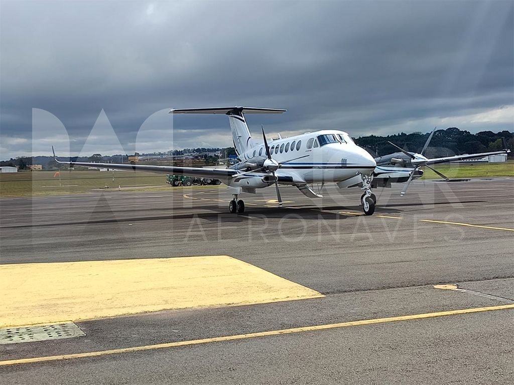 BEECHCRAFT KING AIR 350 2017 BEECHCRAFT KING AIR 350 2017