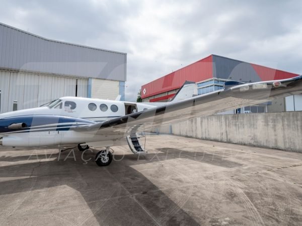 BEECHCRAFT KING AIR C90GTx 2011