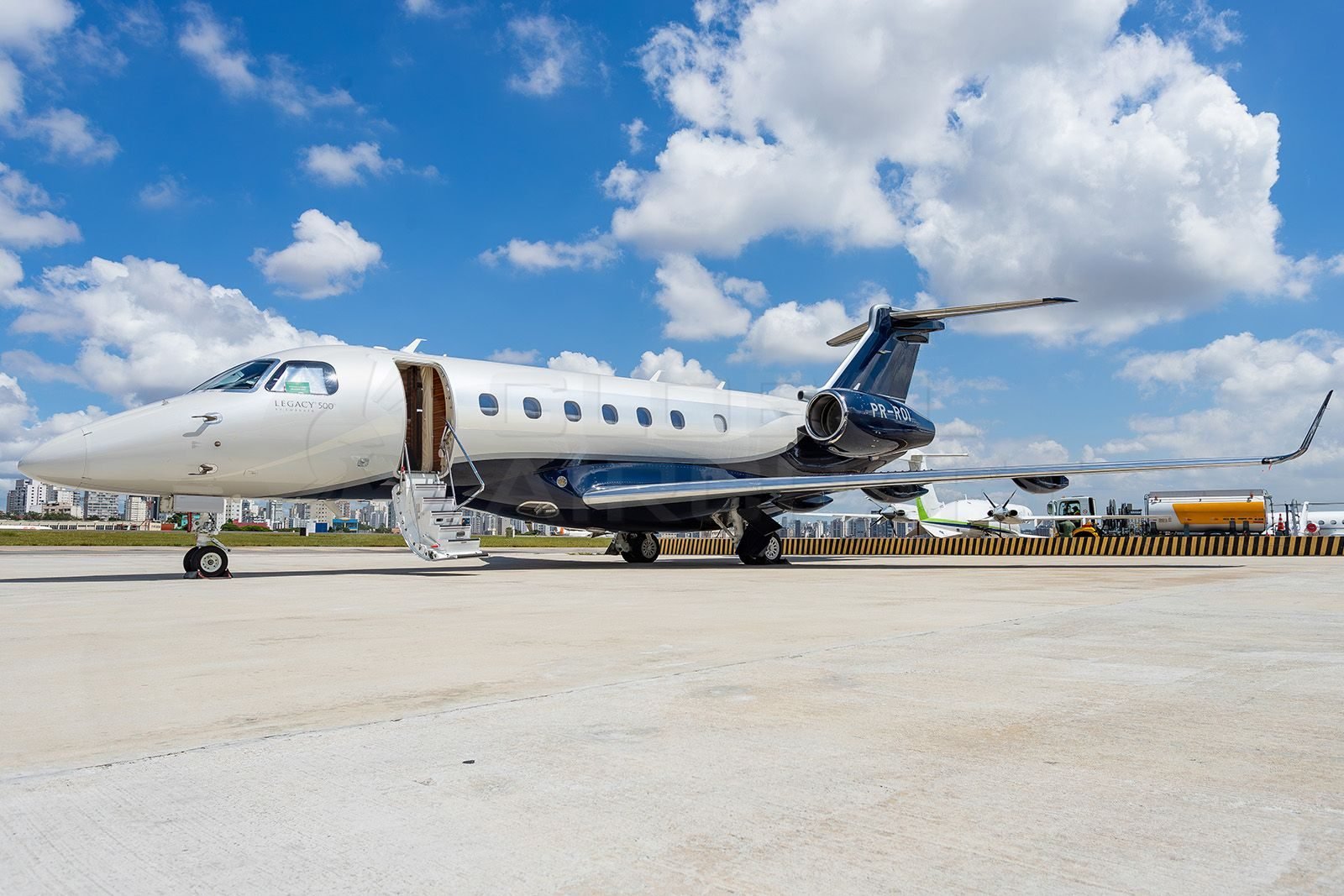 EMBRAER LEGACY 500 2016