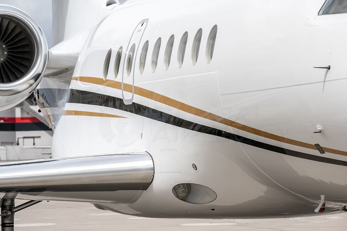 DASSAULT FALCON 2000 1999 DASSAULT FALCON 2000 1999