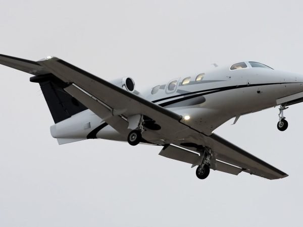 PHENOM 100 2011