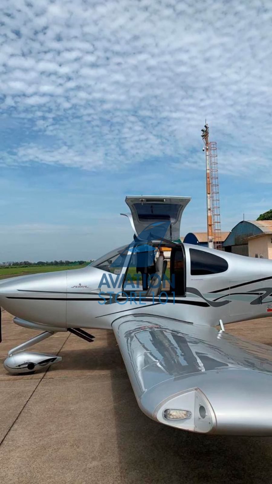 FLYER RV-10 2012 FLYER RV-10 2012