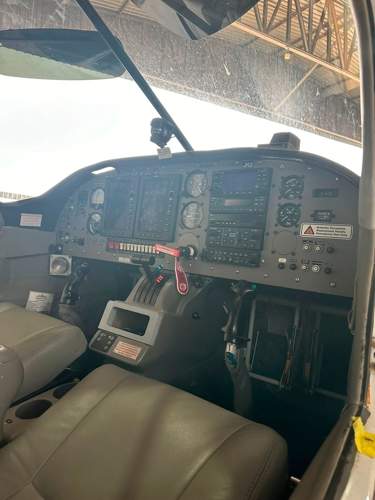 FLYER RV-10 2013 FLYER RV-10 2013
