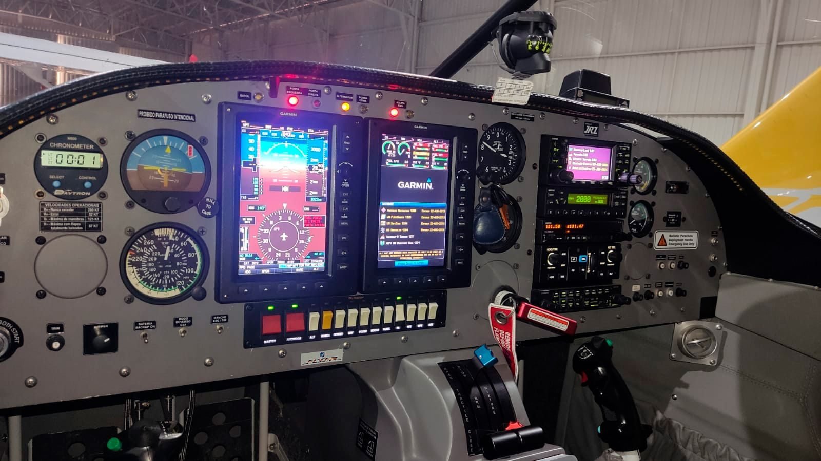 FLYER RV-10 2013 FLYER RV-10 2013
