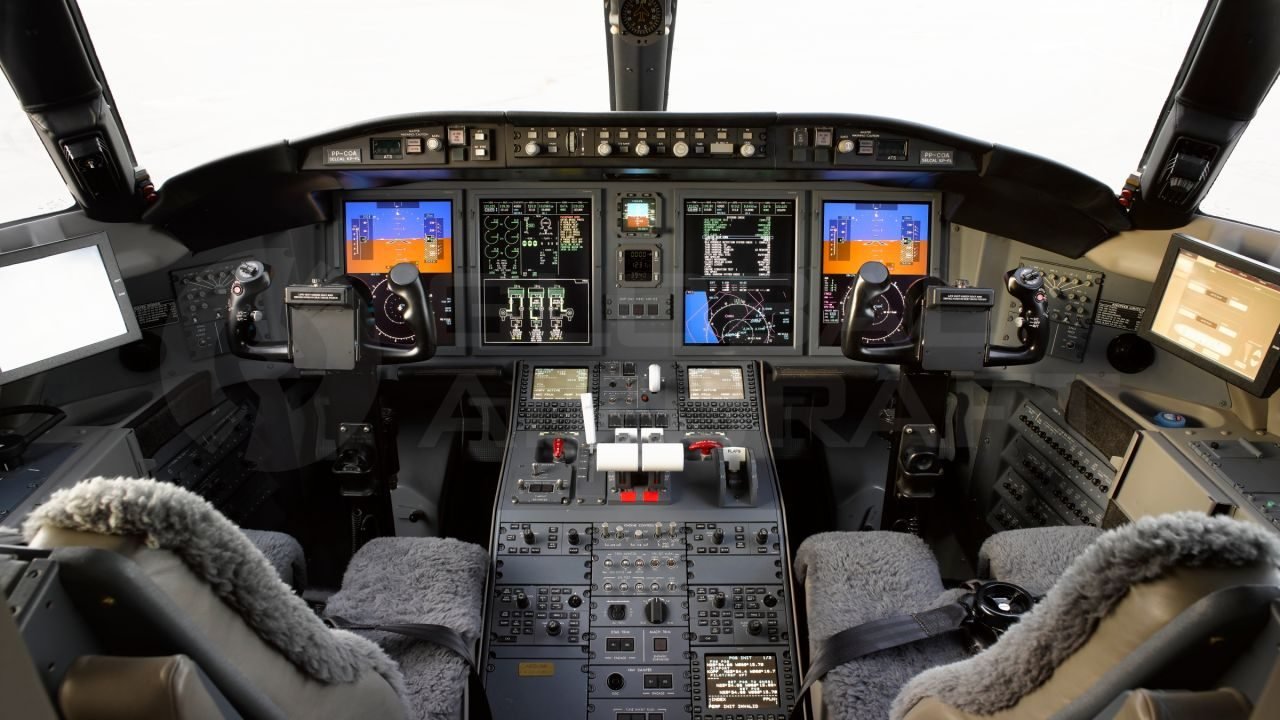 JATO BOMBARDIER CHALLENGER 605 2010 À VENDA