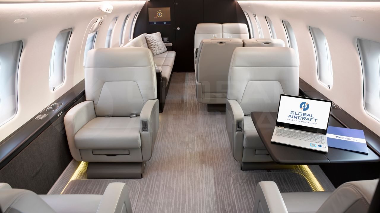 JATO BOMBARDIER CHALLENGER 605 2010 À VENDA