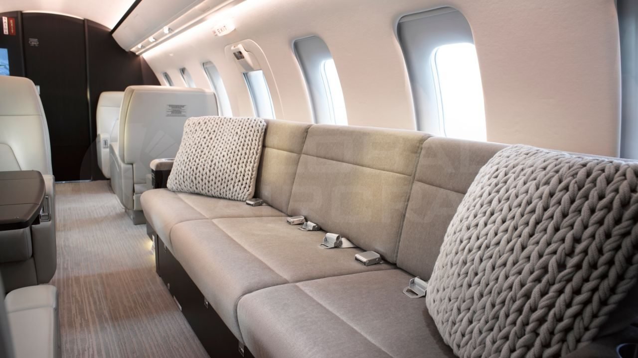 JATO BOMBARDIER CHALLENGER 605 2010 À VENDA