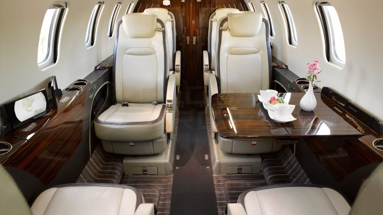 BOMBARDIER LEARJET 70 2014