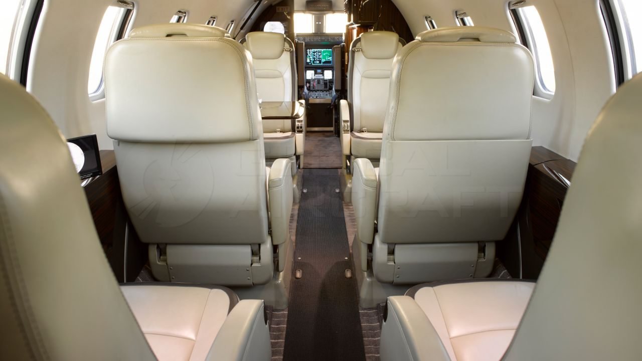 BOMBARDIER LEARJET 70 2014