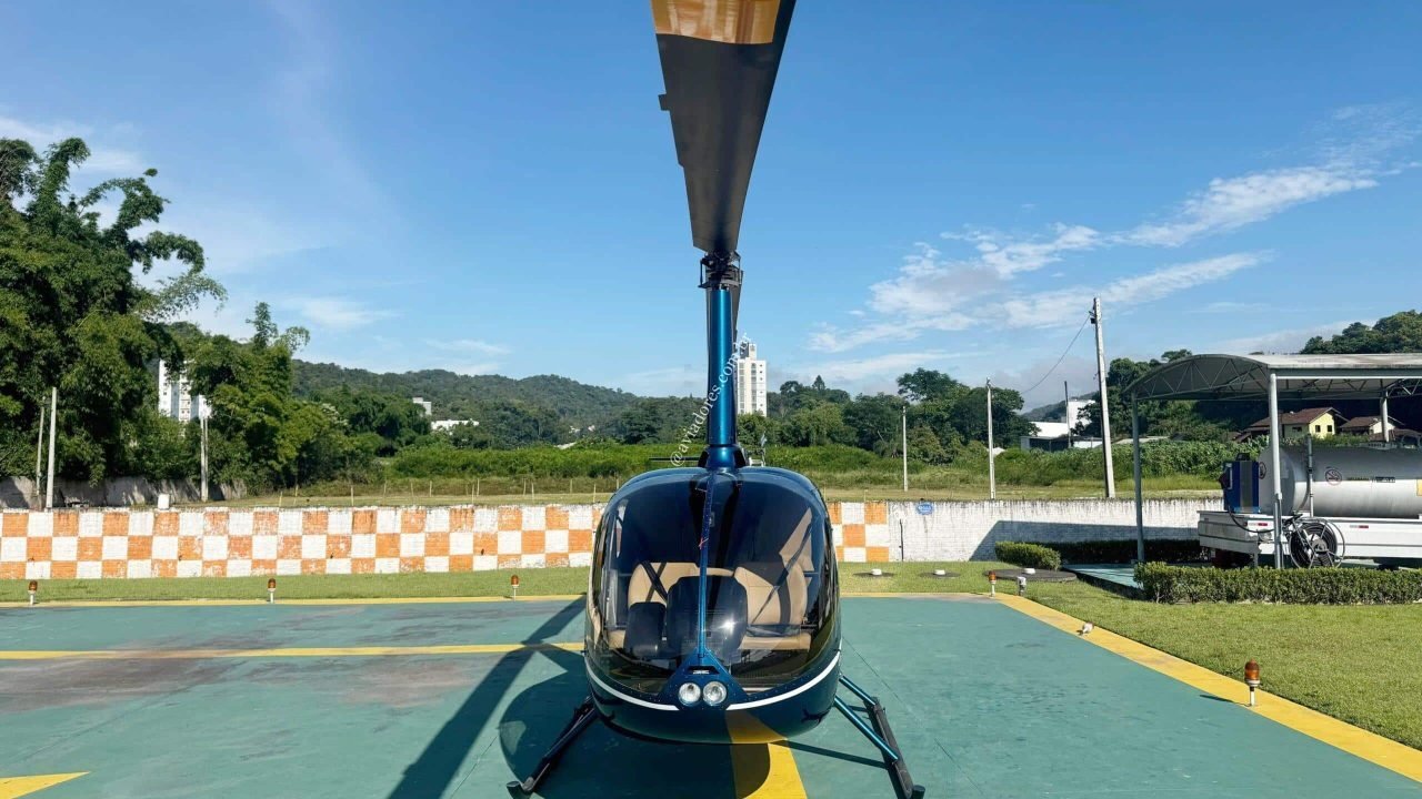 ROBINSON R66 TURBINE 2015 ROBINSON R66 TURBINE 2015