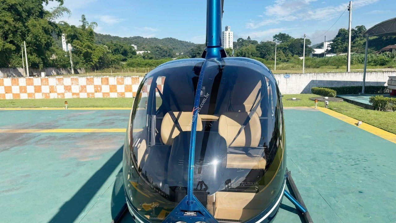 ROBINSON R66 TURBINE 2015 ROBINSON R66 TURBINE 2015