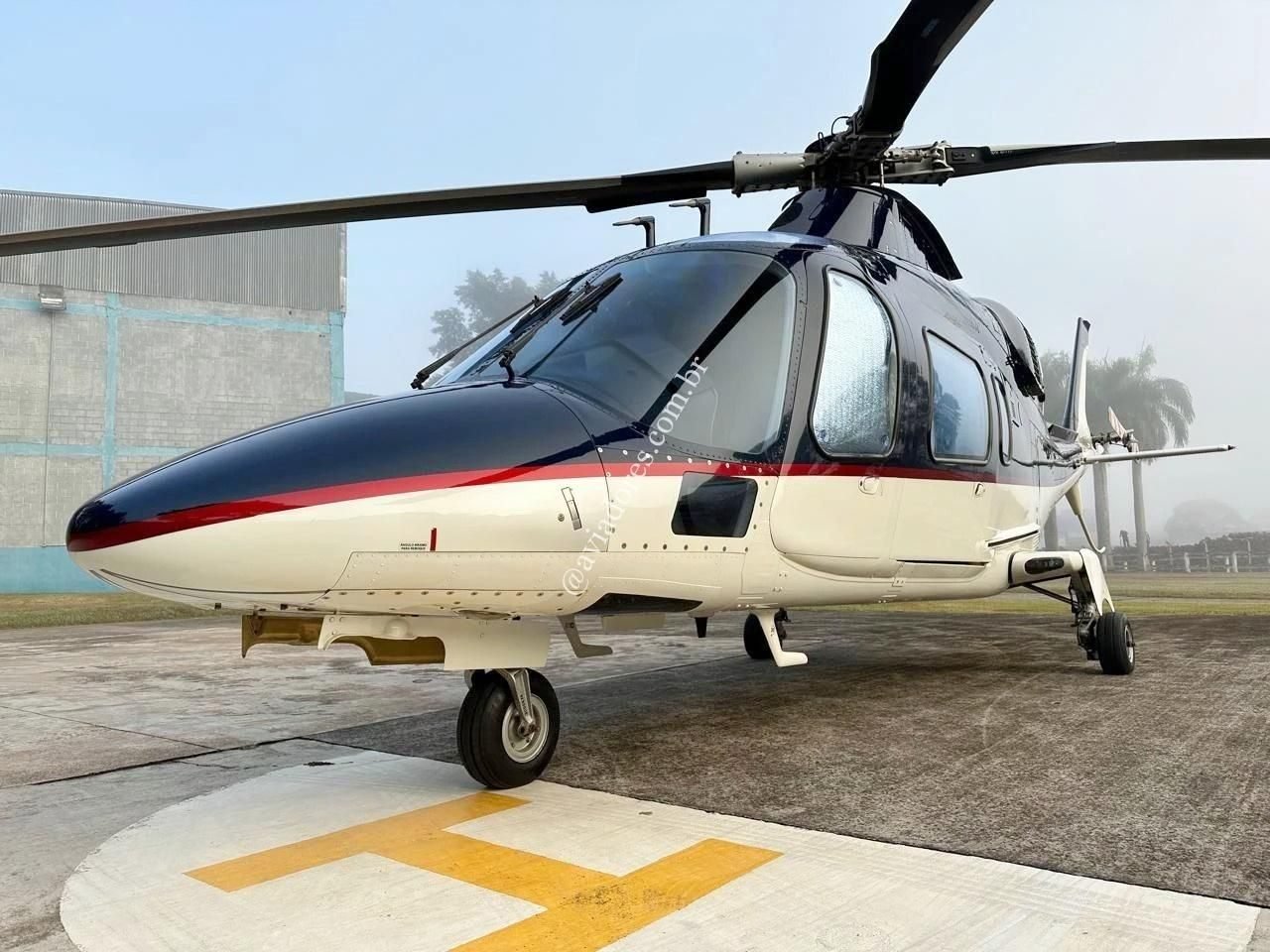 AGUSTA A109E POWER 2009