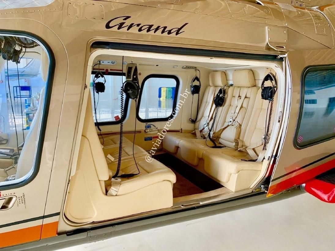 AGUSTA WESTLAND A109S GRAND 2009 AGUSTA WESTLAND A109S GRAND 2009
