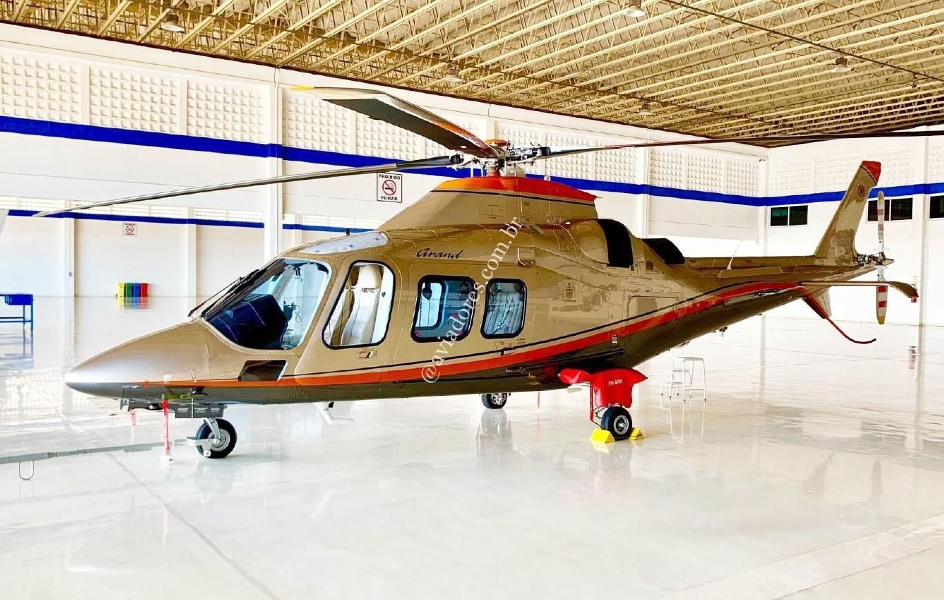AGUSTA WESTLAND A109S GRAND 2009 AGUSTA WESTLAND A109S GRAND 2009