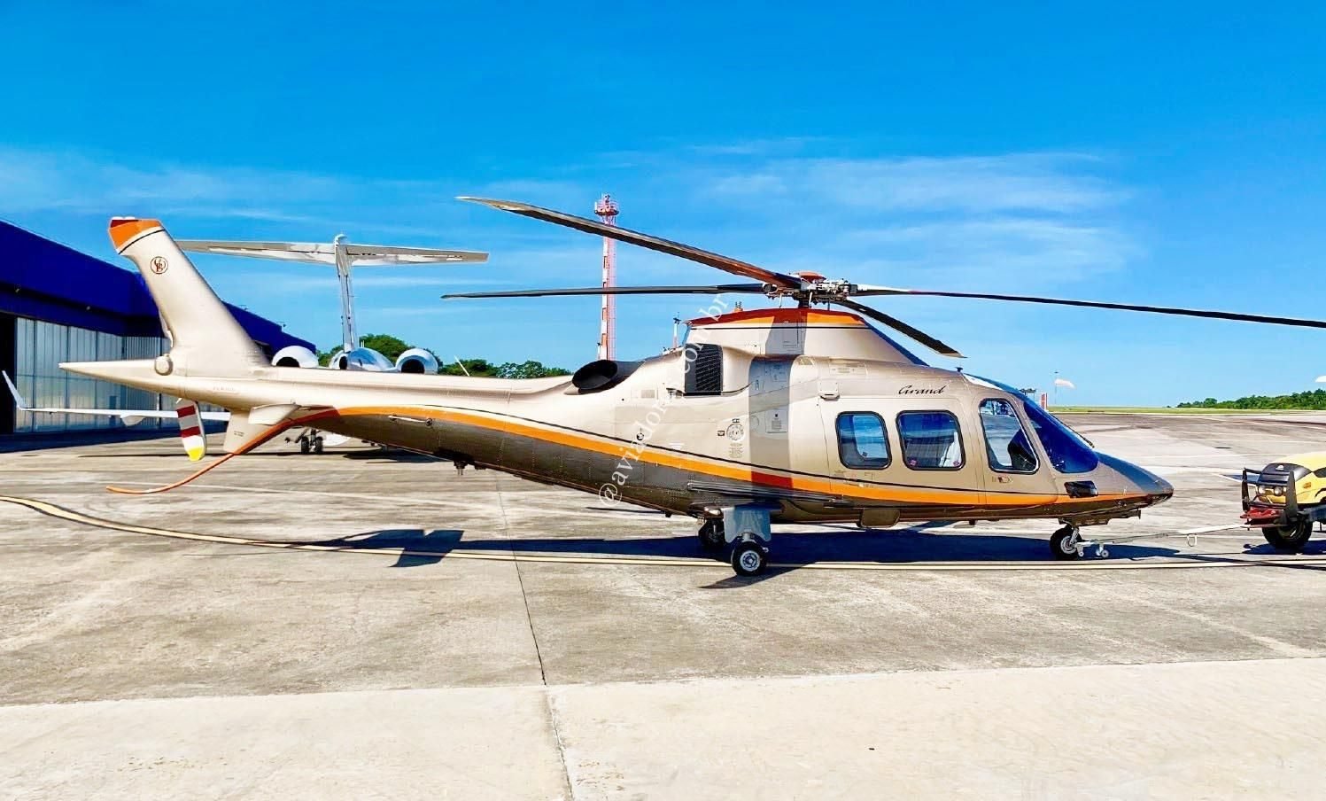 AGUSTA WESTLAND A109S GRAND 2009 AGUSTA WESTLAND A109S GRAND 2009