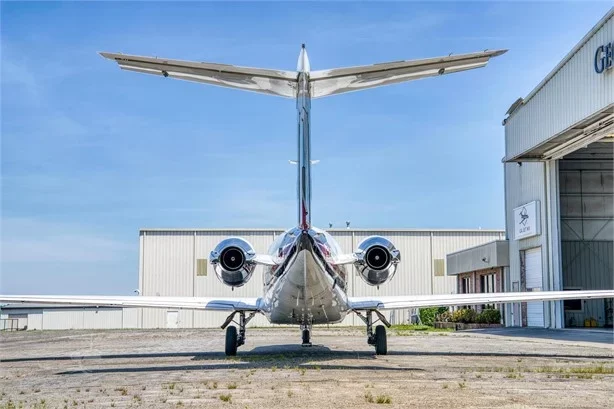 HAWKER 400XP 2004