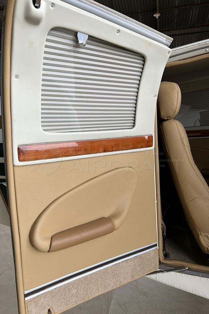 BEEHCRAFT BARON 58 JAGUAR 1999 BEEHCRAFT BARON 58 JAGUAR 1999