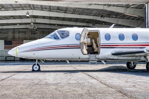 HAWKER 400XP 2004