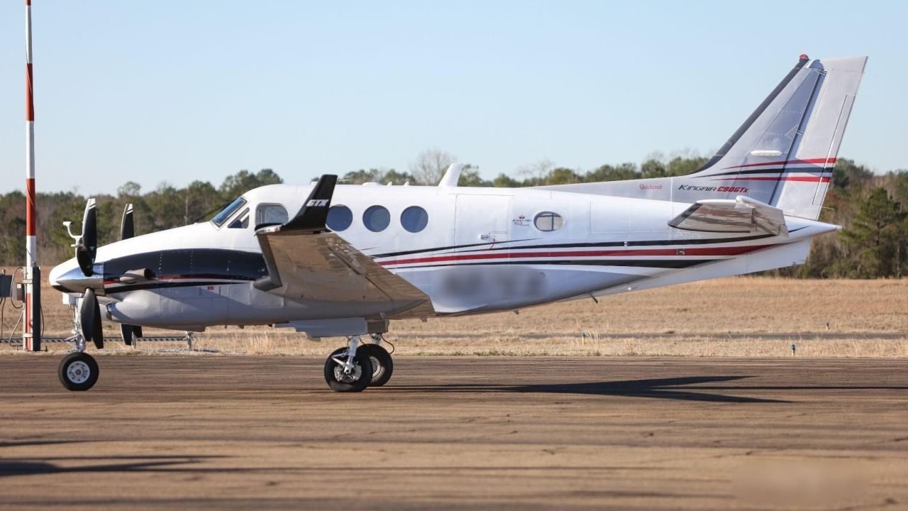 BEECHCRAFT KING AIR C90GTX 2014