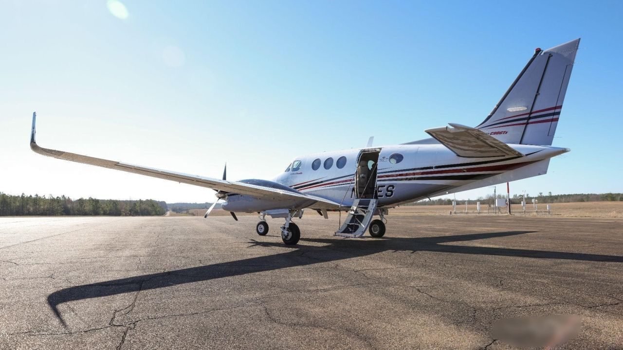 BEECHCRAFT KING AIR C90GTX 2014