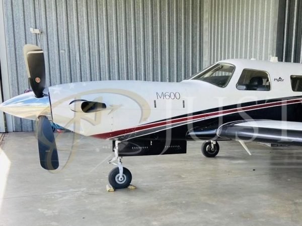 PIPER M600 2016