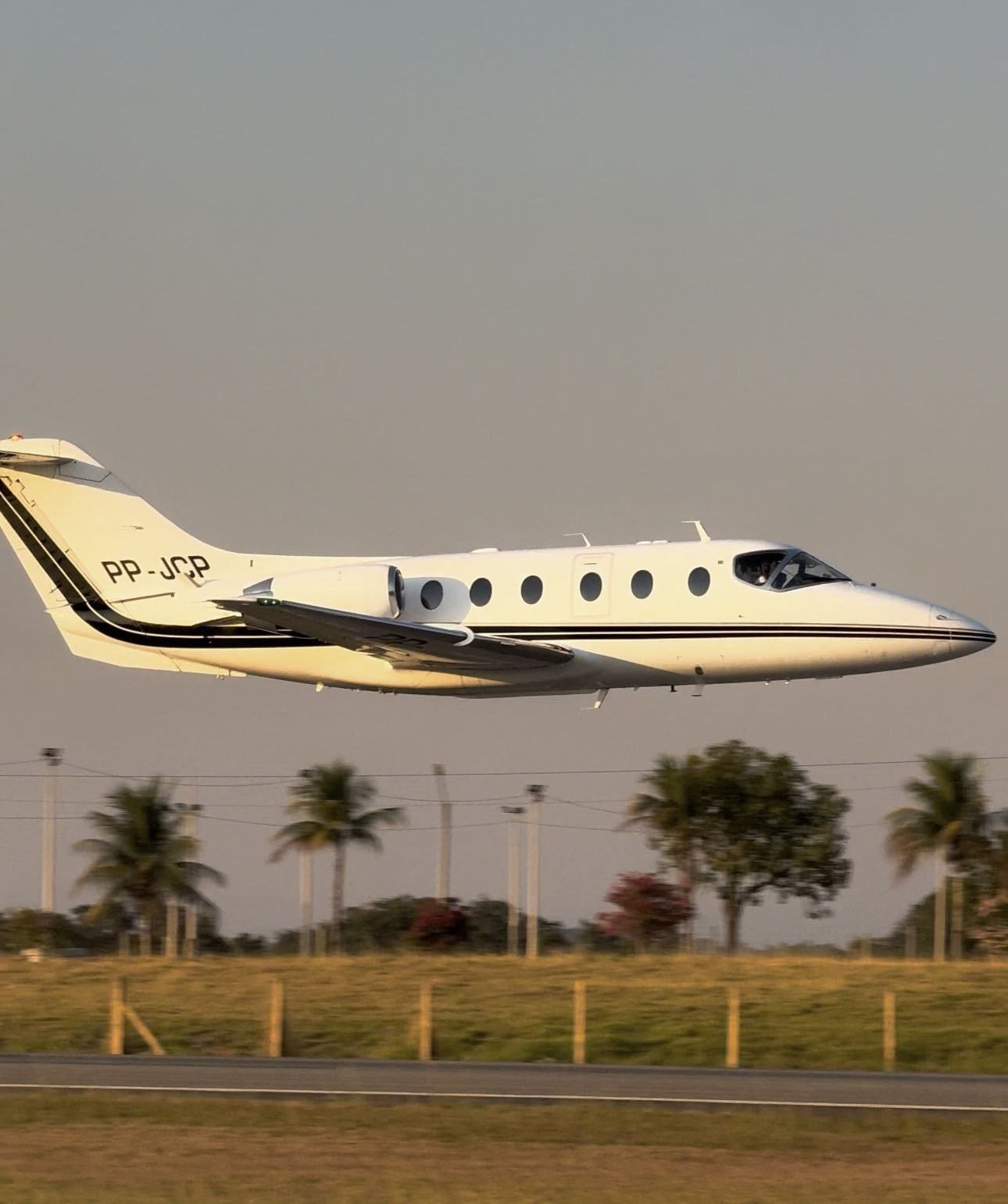 Cota Jato MITSUBISHI MU-300