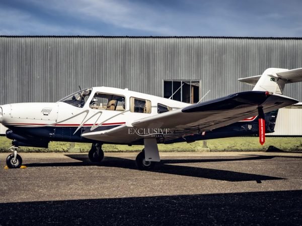 EMB 711ST CORISCO TURBO 1982