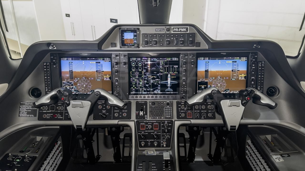 EMBRAER PHENOM 100E 2015 EMBRAER PHENOM 100E 2015