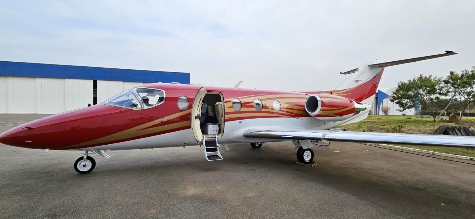 HAWKER 400XP 2005 HAWKER 400XP 2005