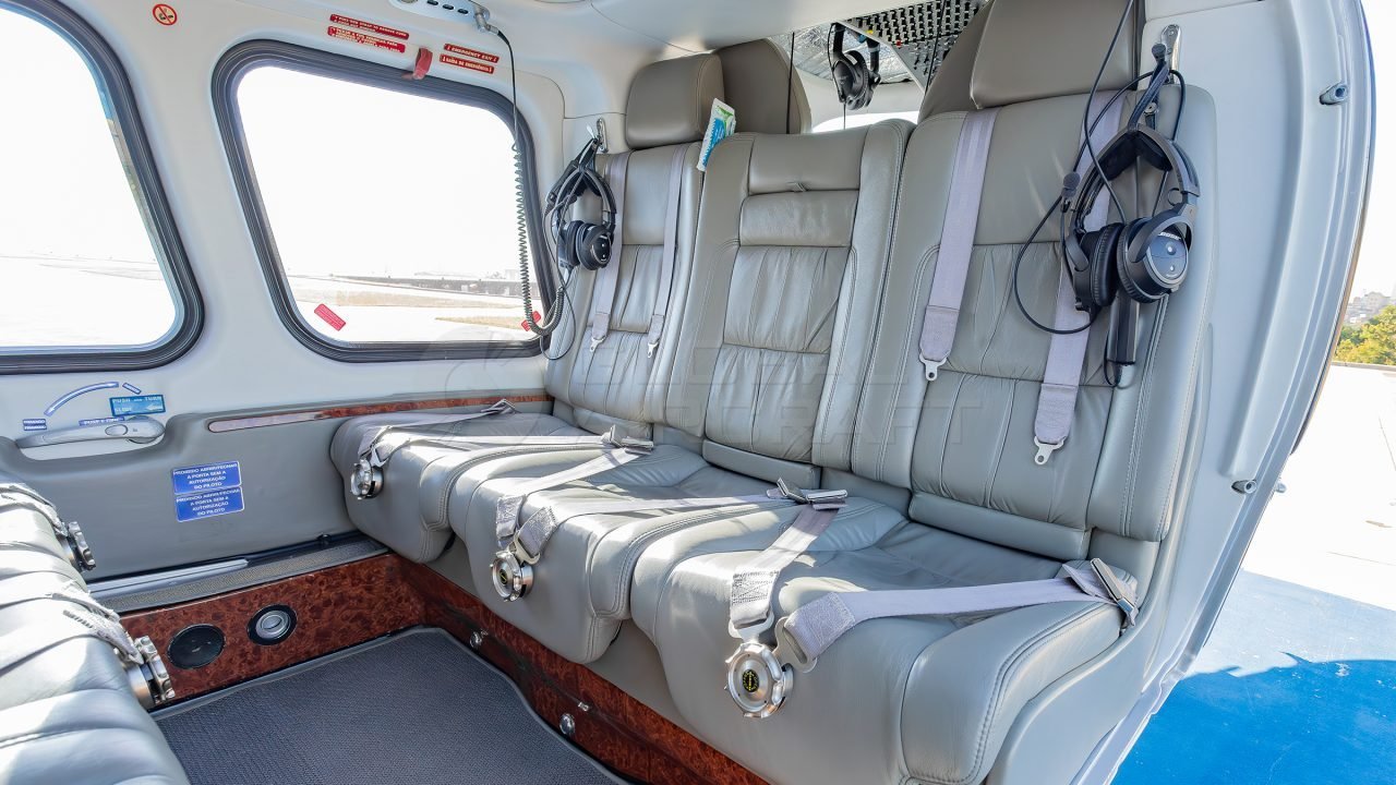 AGUSTA A109S GRAND 2009 AGUSTA A109S GRAND 2009