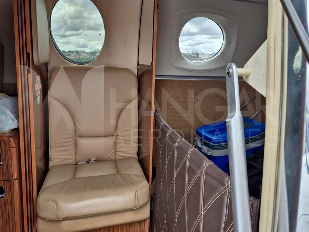 BEECHCRAFT KING AIR 250 2015 BEECHCRAFT KING AIR 250 2015