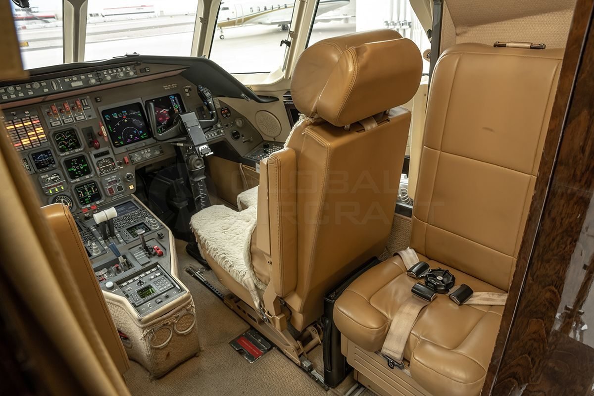 DASSAULT FALCON 2000 1999 DASSAULT FALCON 2000 1999