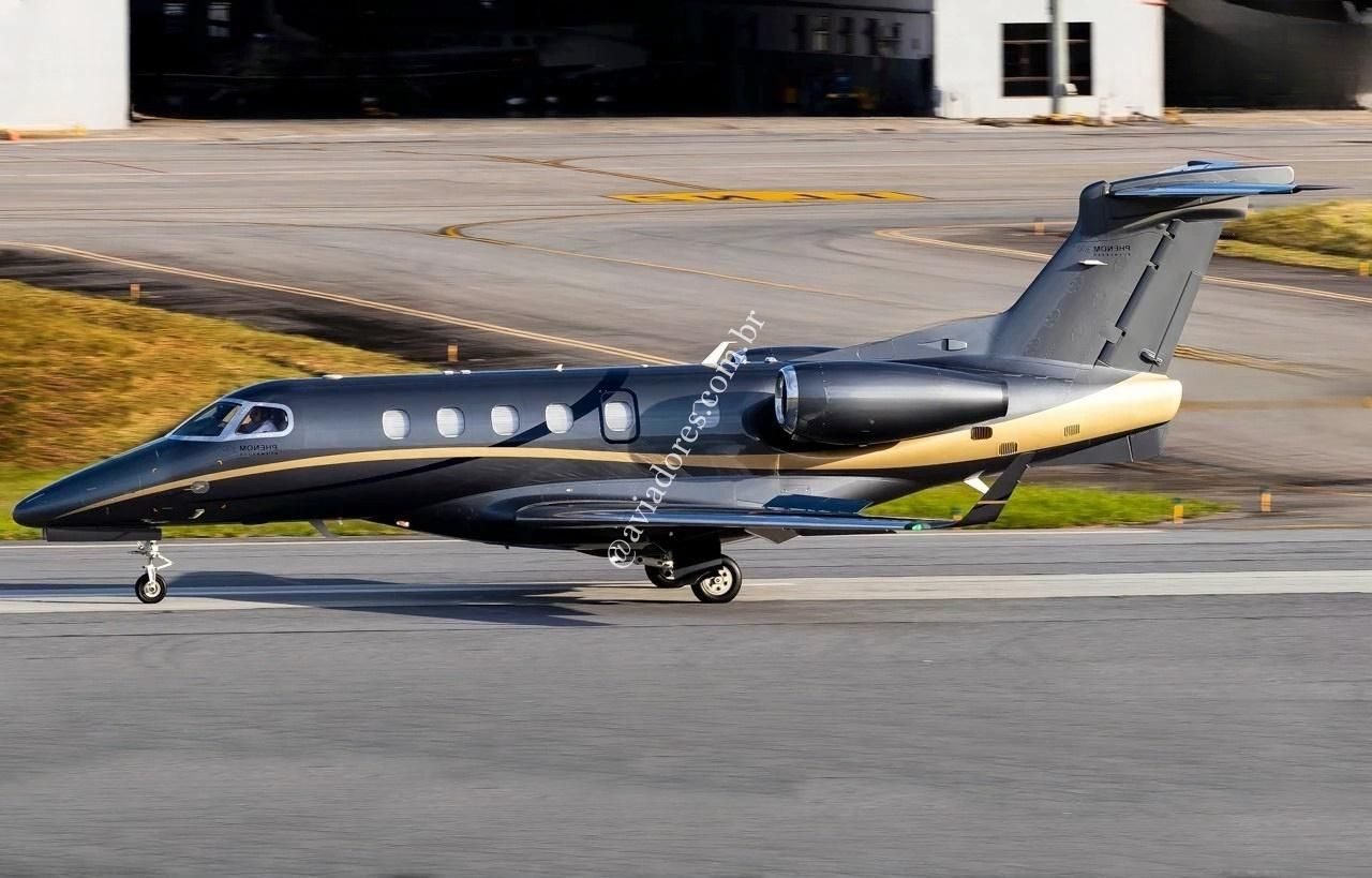 EMBRAER PHENOM 300 2013 EMBRAER PHENOM 300 2013